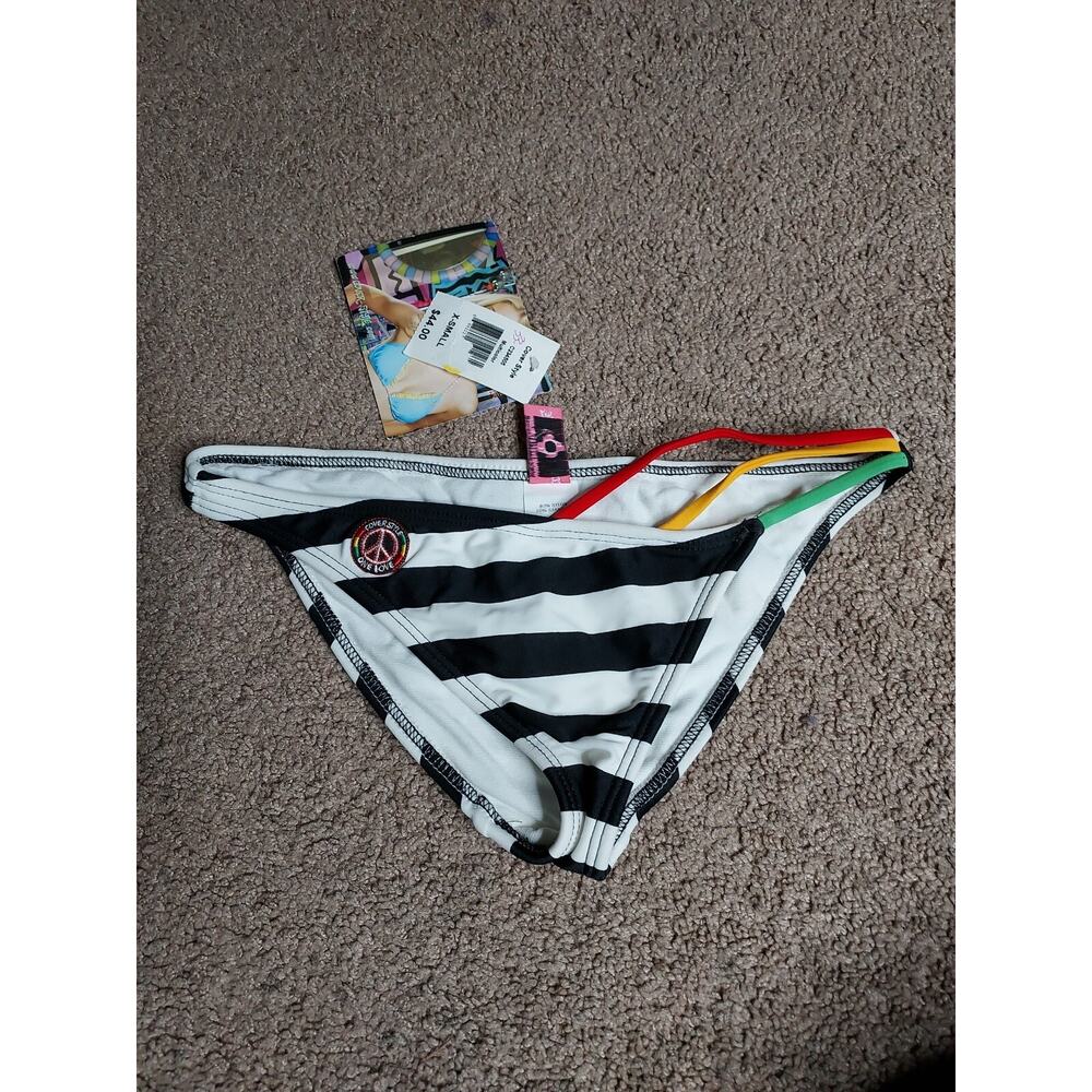 NWT Junior's Size XS Cover Style Black & White Striped Bikini Bottoms RastaGirl